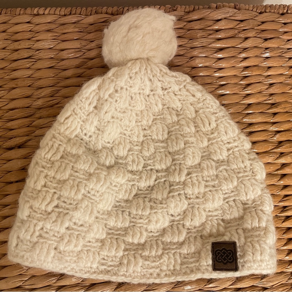 Sherpa Adventure Gear cream wool hat